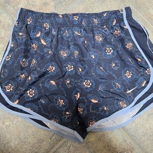 Nike Dri Fit Floral Print Women's Shorts